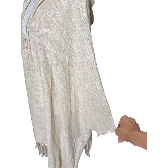 NEW Free People OS Hooded Fringe Poncho Ruana Raw Hem Boho Beige Wrap Cardigan - Picture 3 of 11